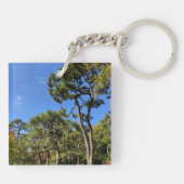 Pine Trees in het najaar van de hemel Sleutelhanger (Achterkant)