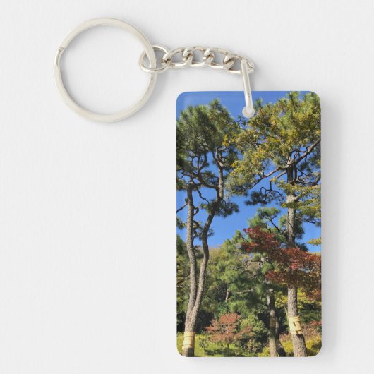 Pine Trees in het najaar van de hemel Sleutelhanger (Voorkant)
