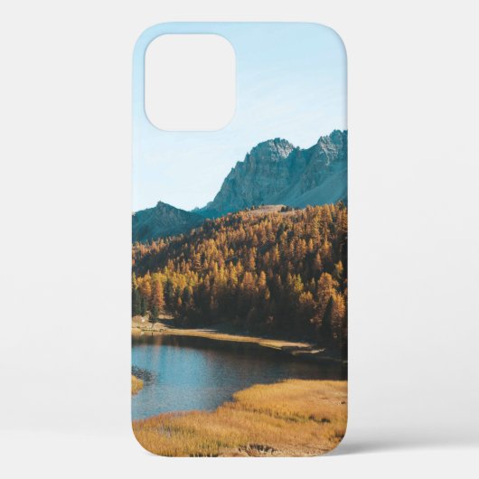 PINE TREES NEAR LAKE Case-Mate iPhone CASE (Achterkant)
