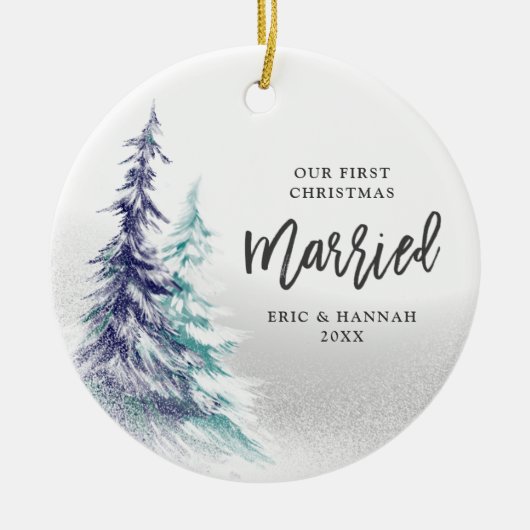 Pine Trees op maat voor eerste kersthuwelijk Keramisch Ornament (Voorkant)