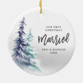 Pine Trees op maat voor eerste kersthuwelijk Keramisch Ornament (Achterkant)