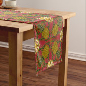 Pineapple Design on Red Background Korte Tafelloper (Voorbeeld)