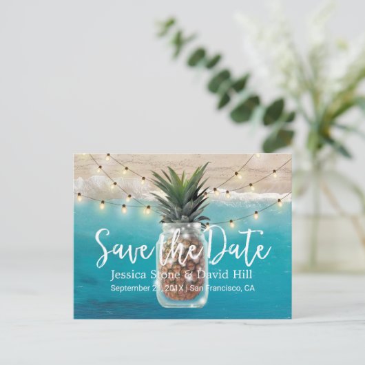 Pineapple Mason Jar Beach Weddenschap Save the Dat Aankondigingskaart (Staand voorkant)