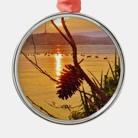 Pinecone Lake sunset Metalen Ornament (Voorkant)