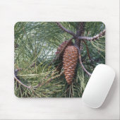 Pinecone op de dennenboom muismat (Met muis)