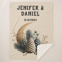 Pinecones and Crescent Moon Winter Love Sherpa Deken