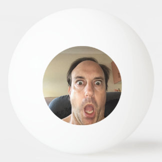 Ping Pong Ball met een grappig uitzicht.