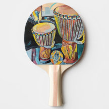 Ping pong paddles met djembe drums
