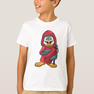 Pinguïn als brandblusapparaat met brandblusapparaa t-shirt