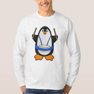 Pinguïn als muzikant met rum t-shirt