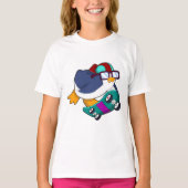 Pinguïn als Skater met skateboard T-shirt (Voorkant)