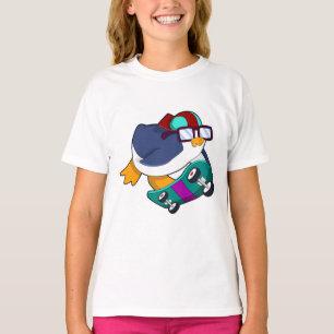 Pinguïn als Skater met skateboard T-shirt