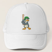 Pinguïn bij honkbal met honkbalknuppel en helm trucker pet (Voorkant)