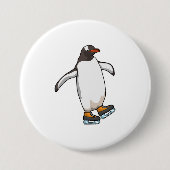 Pinguïn bij ijsschaatsen met ijsschaatsen ronde button 7,6 cm (Voorkant)