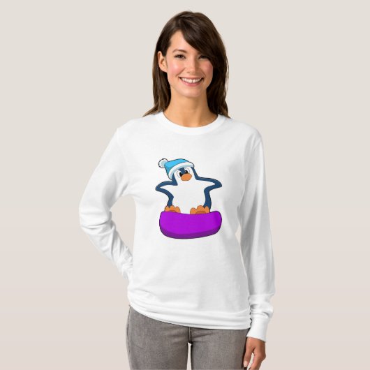 Pinguïn bij Snowboarding met Snowboard T-shirt (Voorkant volledig)