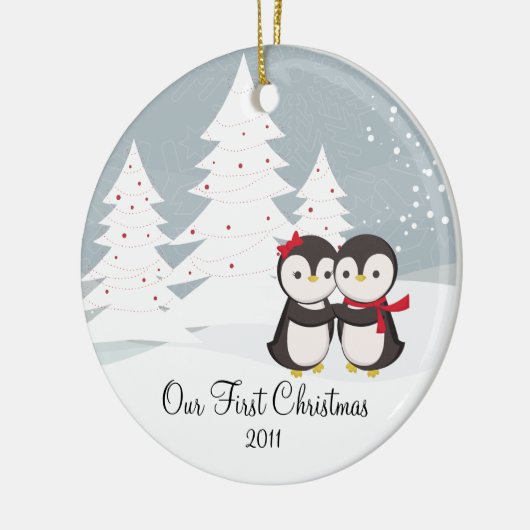 Pinguïn Couple Love Cute First-kerstversiering Keramisch Ornament (Links)