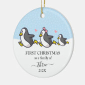 Pinguïn eerste kerstfamilie van 3 keramisch ornament (Links)