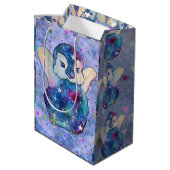 Pinguïn genaamd Button Medium Cadeauzakje (Achterkant Gekanteld)
