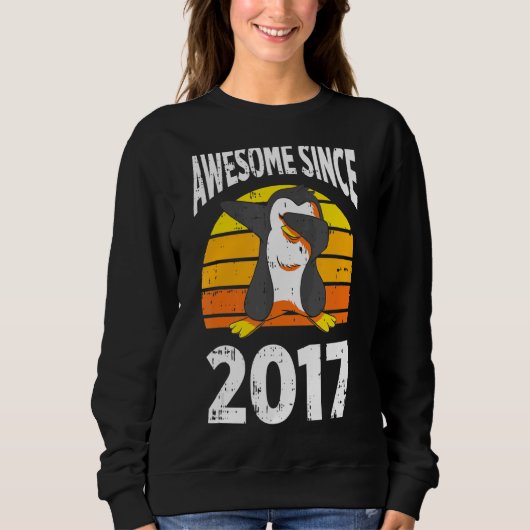 Pinguïn Geweldige sinds 2017 5e Verjaardag 5 jaar Trui (Voorkant)