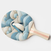 Pinguïn in crèmeblauwe Abstracte golven Tafeltennisbatje (Zijkant)
