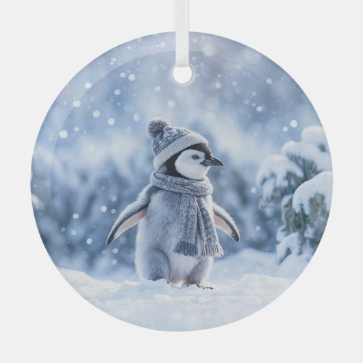 Pinguïn in de sneeuw Schattig Kerstmis Glas Ornament (Voorkant)