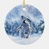 Pinguïn in de sneeuw Schattig Kerstmis Keramisch Ornament (Achterkant)
