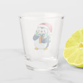 Pinguïn in een kerstpet met cadeau shot glas (Achterkant)
