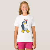 Pinguïn in Poker met pokerkaarten T-shirt (Voorkant volledig)