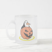 Pinguïn in pompoen matglas koffiemok (Links)