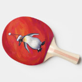 Pinguïn in Santa Hat op rood Tafeltennisbatje (Zijkant)
