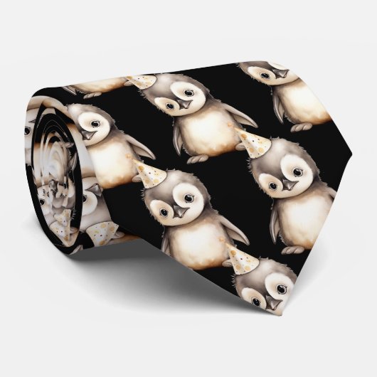 Pinguïn in Verjaardagshoed Nekdas Stropdas (Opgerold)