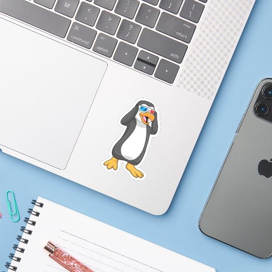 Pinguïn met bril sticker (Laptop met iPhone)