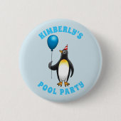 Pinguïn met een blauwe ballon ronde button 5,7 cm (Voorkant)