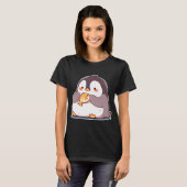 Pinguïn met een vis t-shirt (Voorkant volledig)