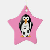Pinguïn met voetbal keramisch ornament (Rechts)