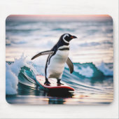 Pinguïn op een surfbord muismat (Voorkant)