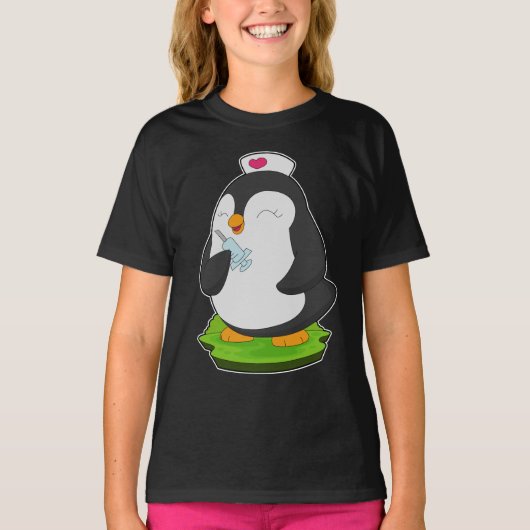 Pinguïn Verpleegkundige Spuit T-shirt (Voorkant)