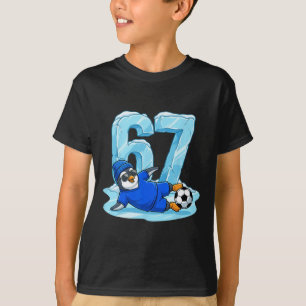 Pinguïn Voetbal 67 Ijs Glijbaan Grappige Winterspo T-shirt