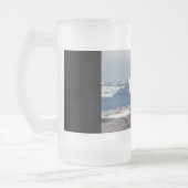 Pinguïn voor een ijsboog matglas bierpul (Links)