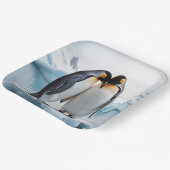 Pinguïnkoppel op een ijsberg papieren bordje (Gebogen)