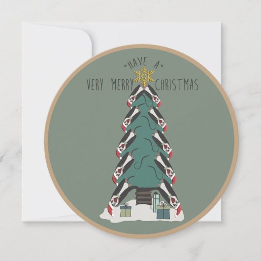 Pinguïns hangen rond de kerstboom feestdagenkaart (Voorkant)