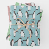 Pinguïns in het sneeuwpatroon inpakpapier vel (In situ)