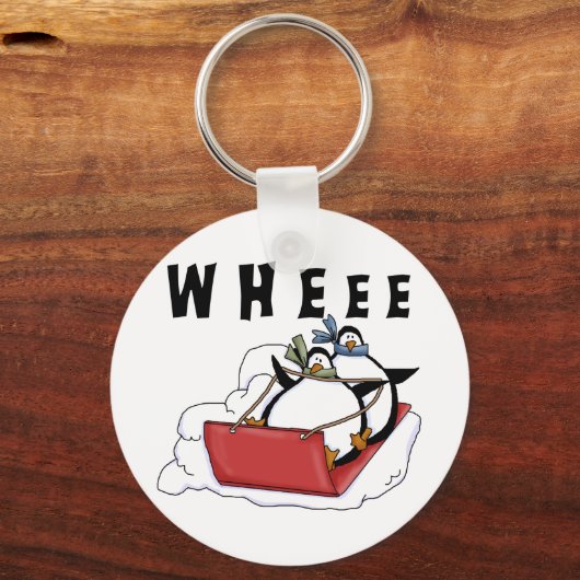Pinguïns Sledding Tshirts en geschenken Sleutelhanger (Voorkant)