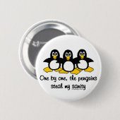 Pinguïns stelen mijn gezondheid ronde button 5,7 cm (Voorkant /achterkant)