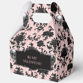 Pink and Black Goth Skulls and Roses  Favor Boxes Bedankdoosjes (Achterkant)