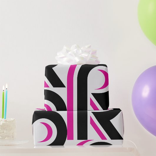 Pink And Black Letter R Cadeaupapier