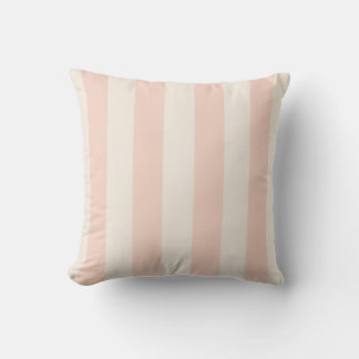 Pink and Cream Bold Stripe Kussen