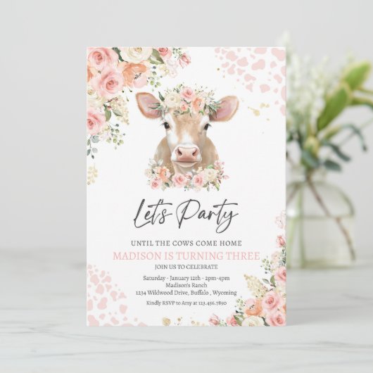 Pink and Gold Boho Florals Koe Birthday Party Kaart (Staand voorkant)