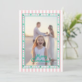 Pink and Green Holly Leaves Border Family Photo Feestdagenkaart (Staand voorkant)