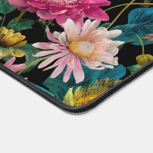 Pink and Green Lush Tropical Pattern Botanical Bureaumat (Hoek)